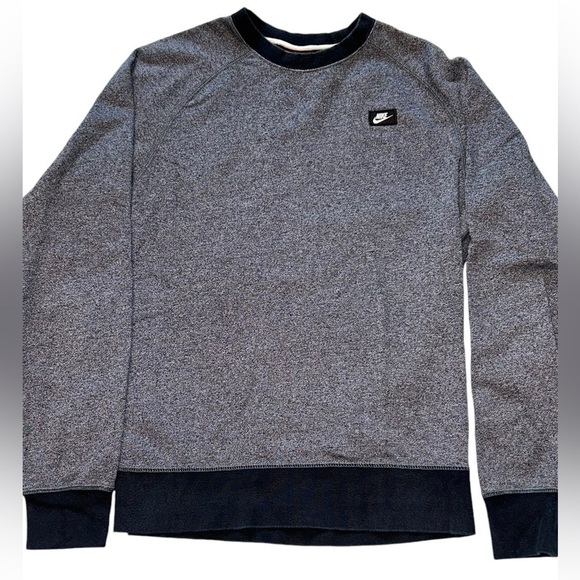 Nike Long Sleeve Crewneck Pullover Sweatshirt Sz Small Black Gray 823872 - Picture 1 of 8